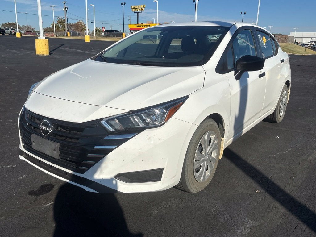 2024 Nissan Versa 1.6 S