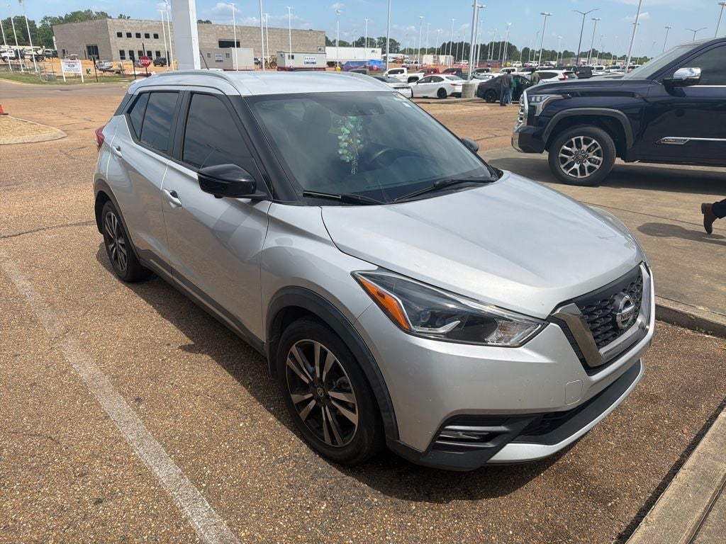 2018 Nissan Kicks SR