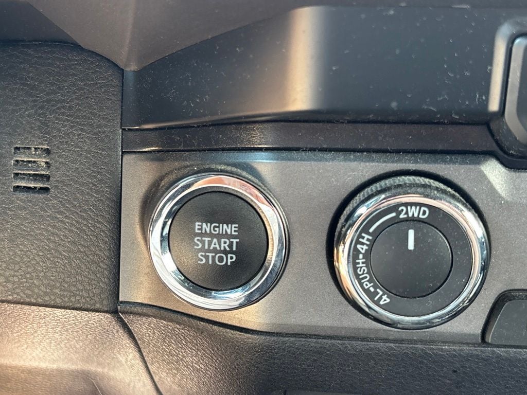 2022 Toyota Tacoma TRD Off-Road V6