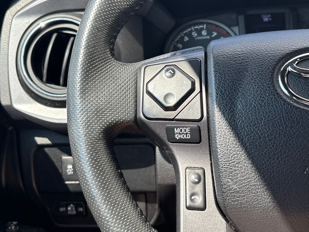 2022 Toyota Tacoma TRD Off-Road V6