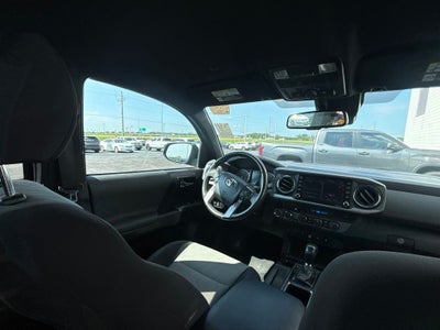 2022 Toyota Tacoma TRD Off-Road V6