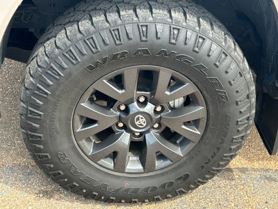 2023 Toyota Tacoma SR5 V6