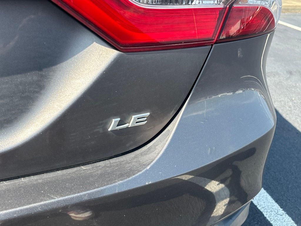 2019 Toyota Camry LE
