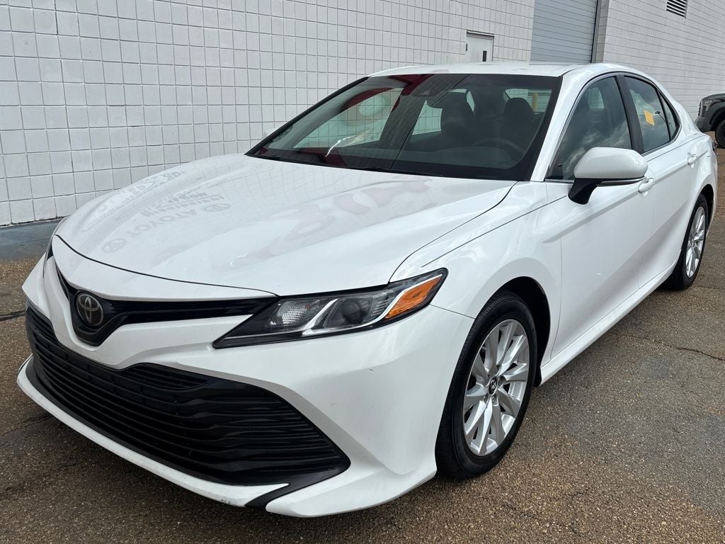 2018 Toyota Camry LE