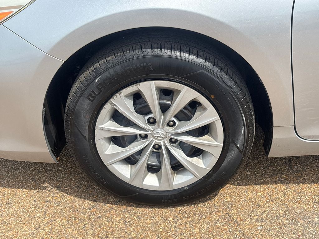 2017 Toyota Camry LE