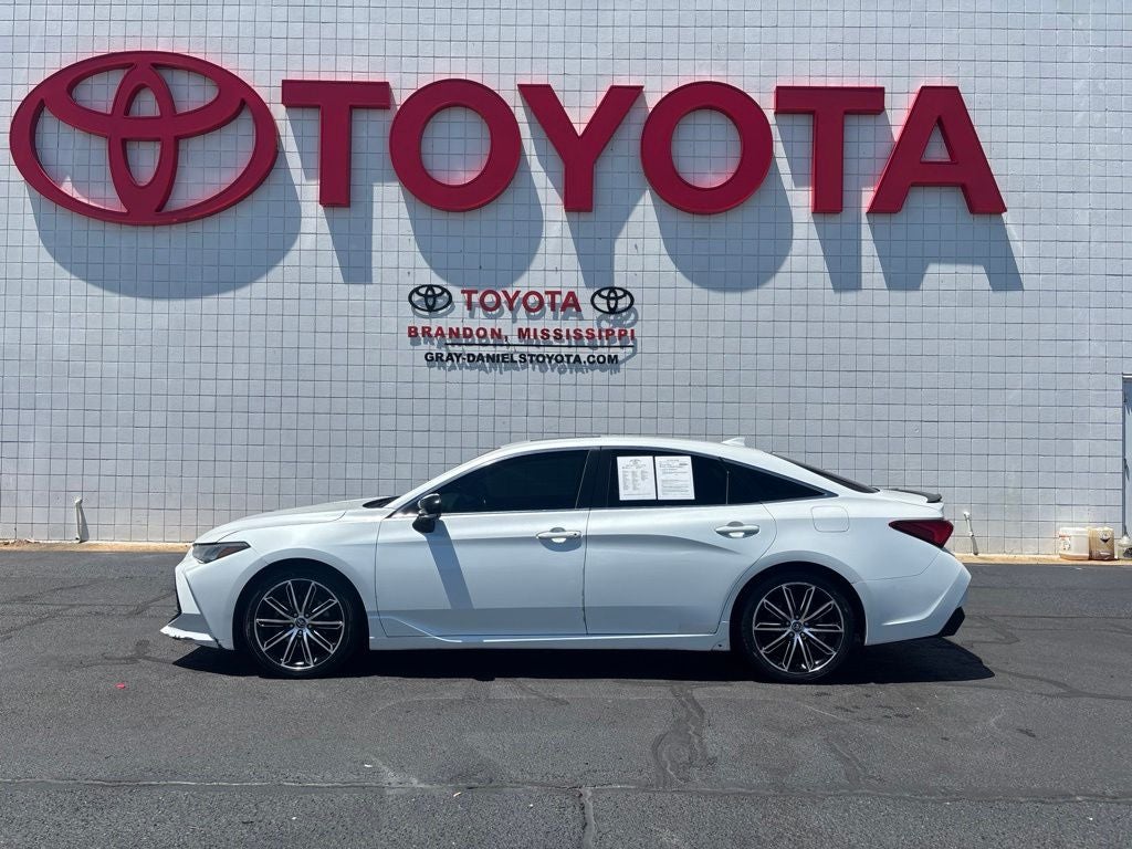 2019 Toyota Avalon Touring