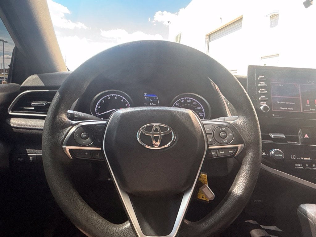 2022 Toyota Camry LE