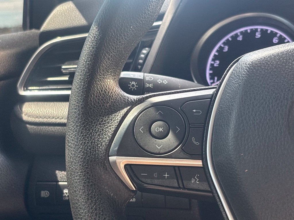 2022 Toyota Camry LE