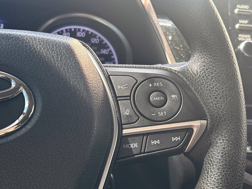 2022 Toyota Camry LE