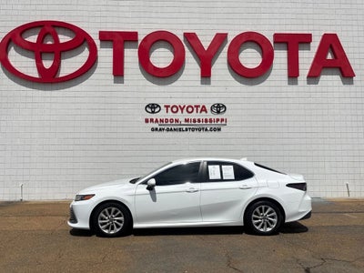 2022 Toyota Camry LE