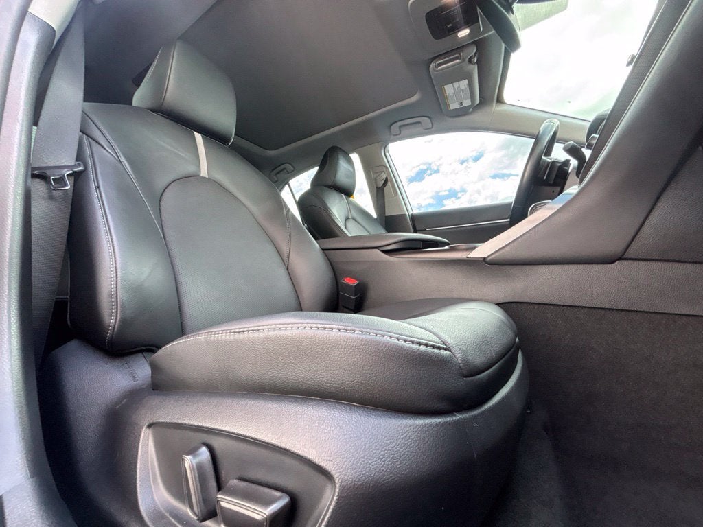 2023 Toyota Camry XSE V6