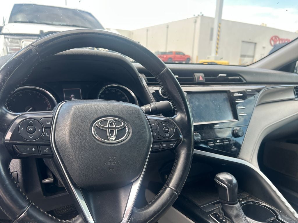 2020 Toyota Camry SE