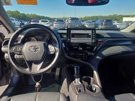 2021 Toyota Camry Hybrid SE