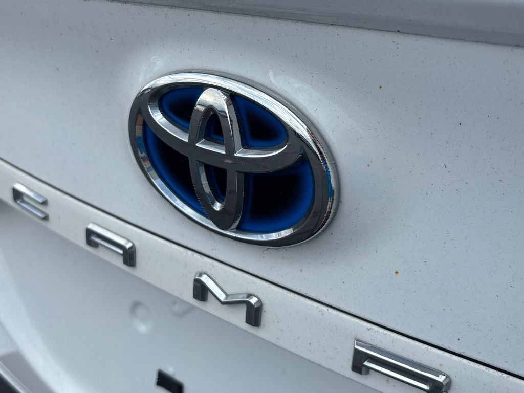 2023 Toyota Camry Hybrid SE