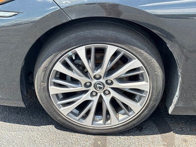 2019 Lexus ES 350