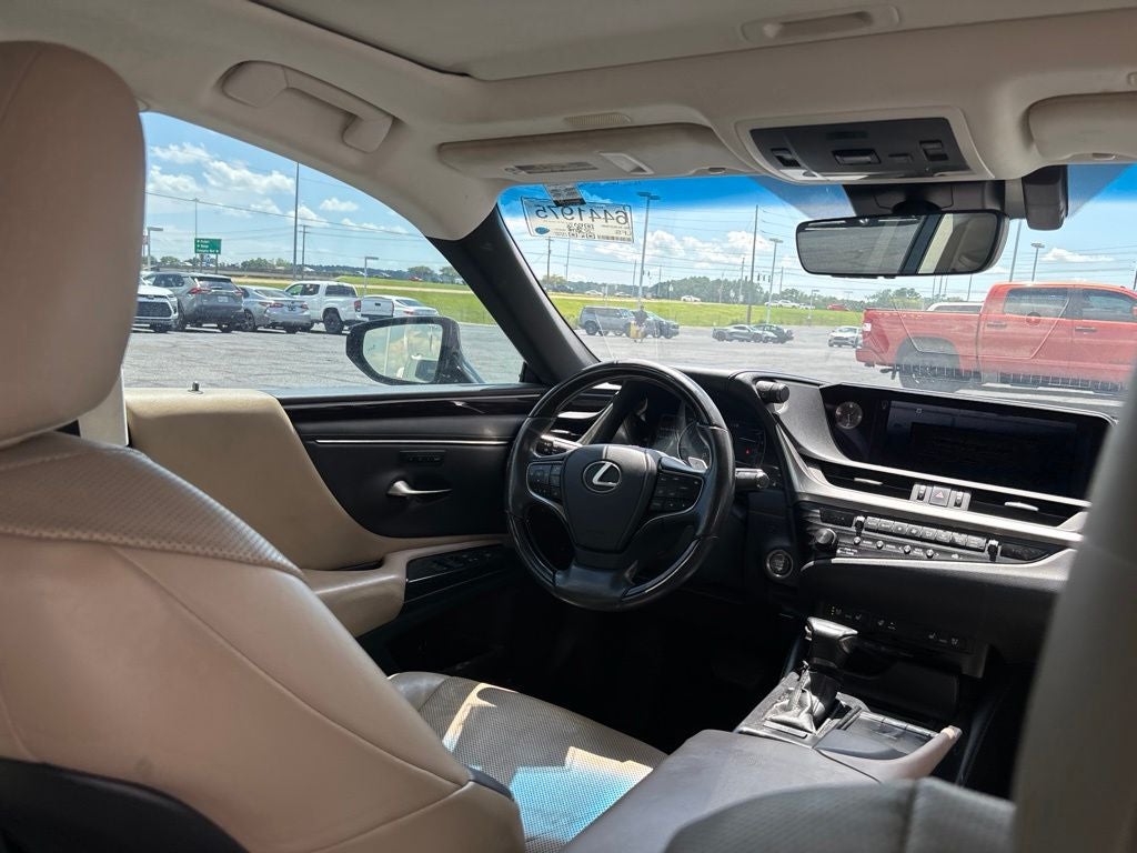 2019 Lexus ES 350