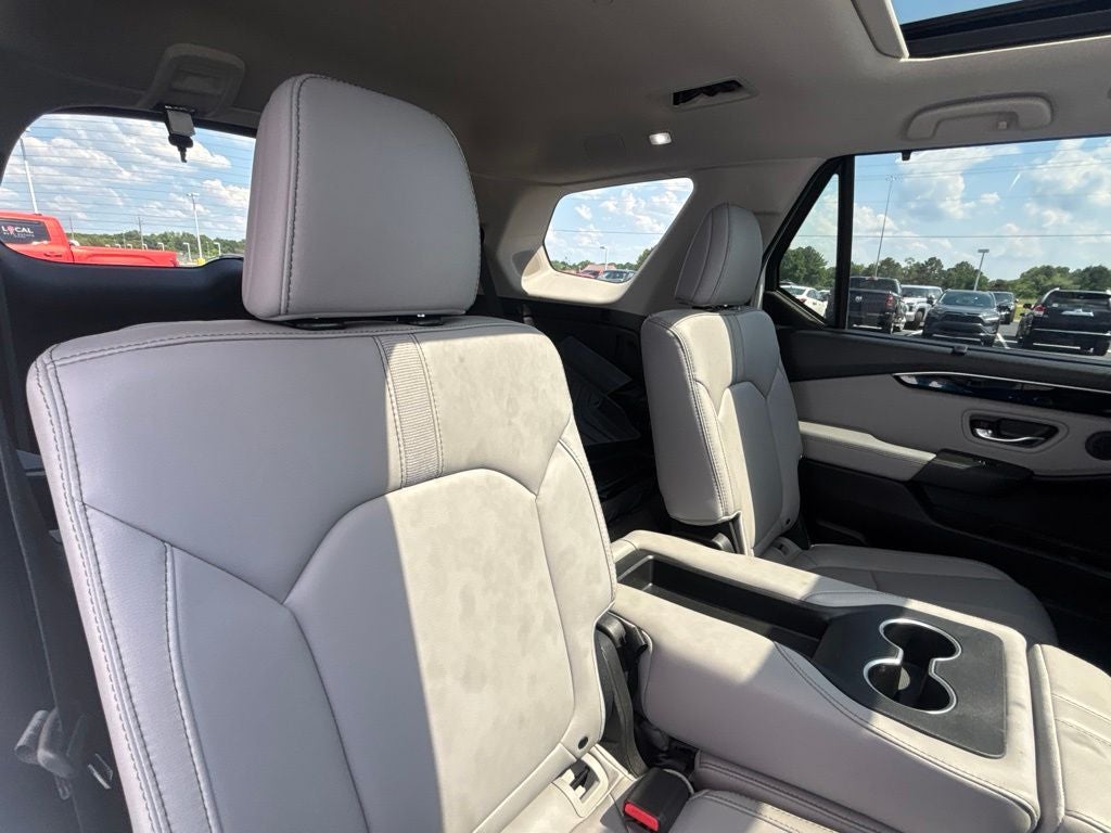2025 Honda Pilot Touring