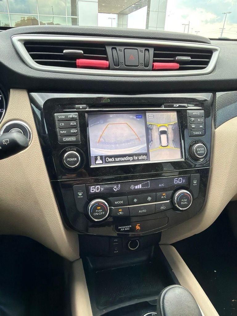 2016 Nissan Rogue SL