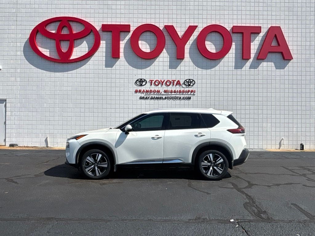 2021 Nissan Rogue SL