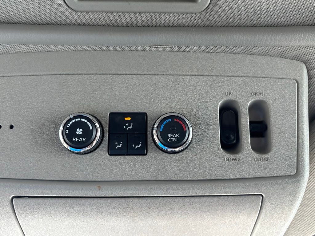 2014 Nissan Armada Platinum