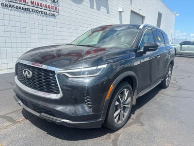 2023 INFINITI QX60 LUXE