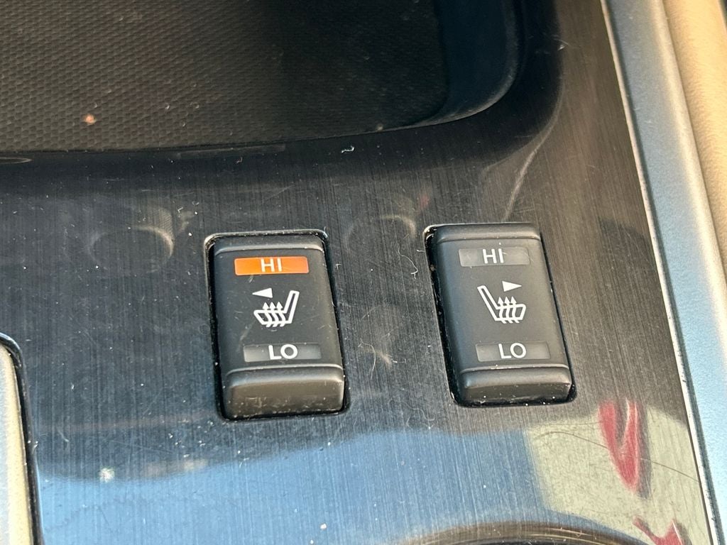 2018 Nissan Pathfinder SV