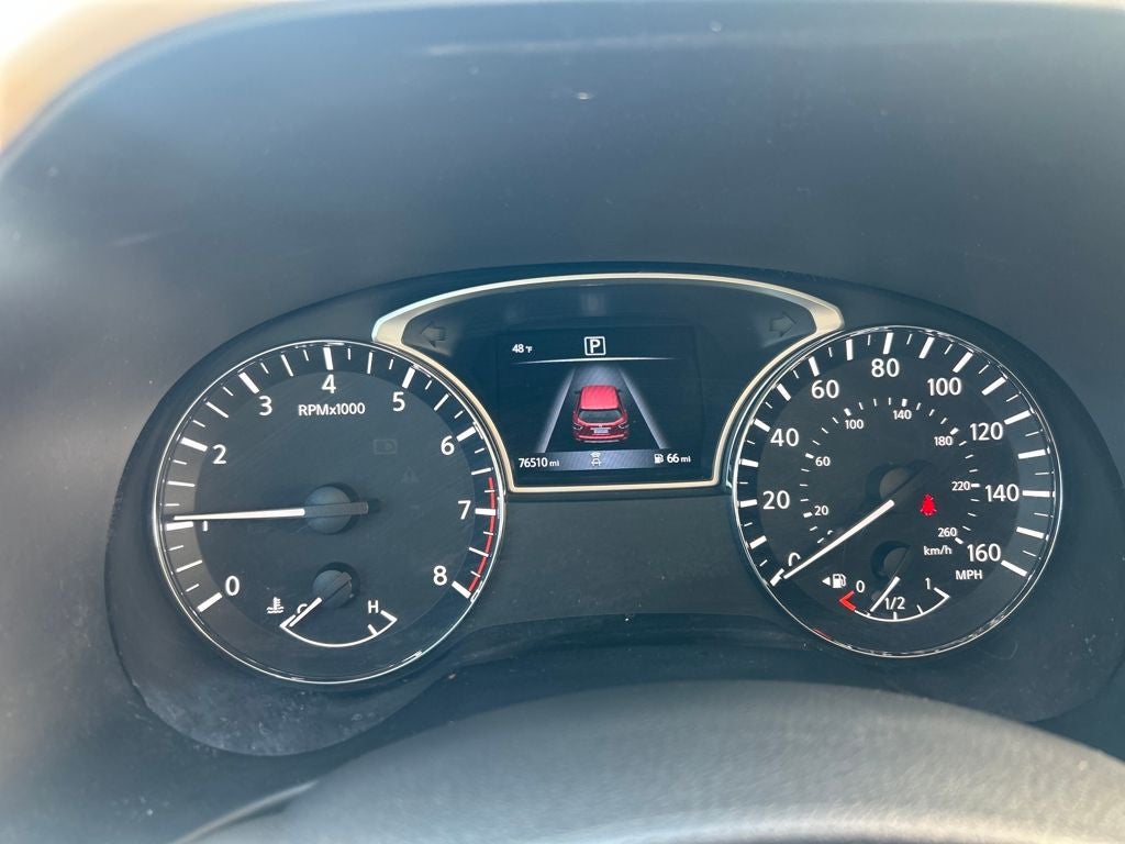 2018 Nissan Pathfinder SV