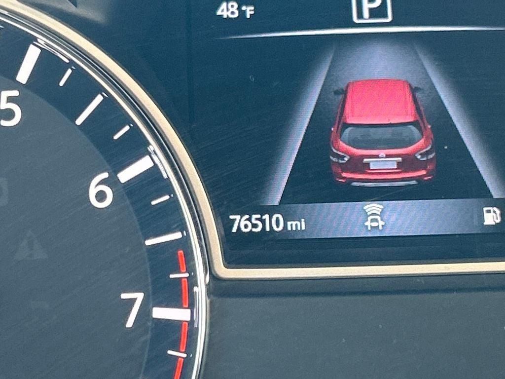 2018 Nissan Pathfinder SV