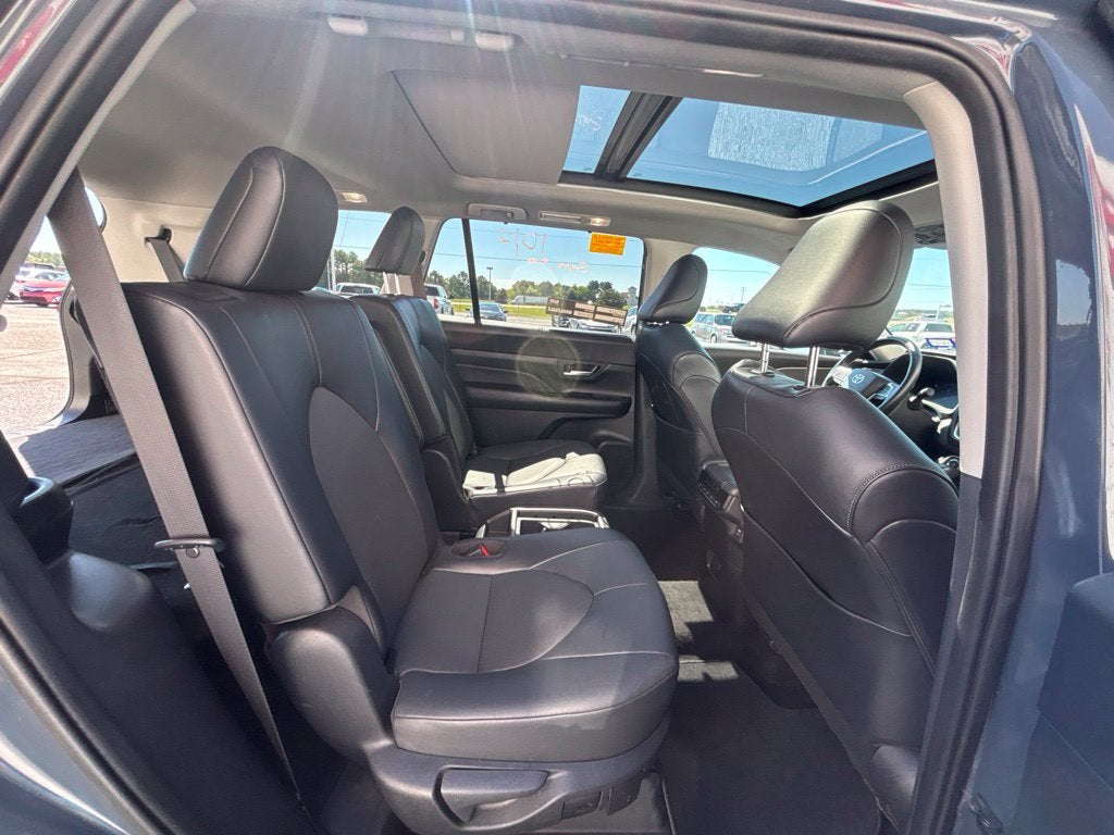 2025 Toyota Grand Highlander XLE