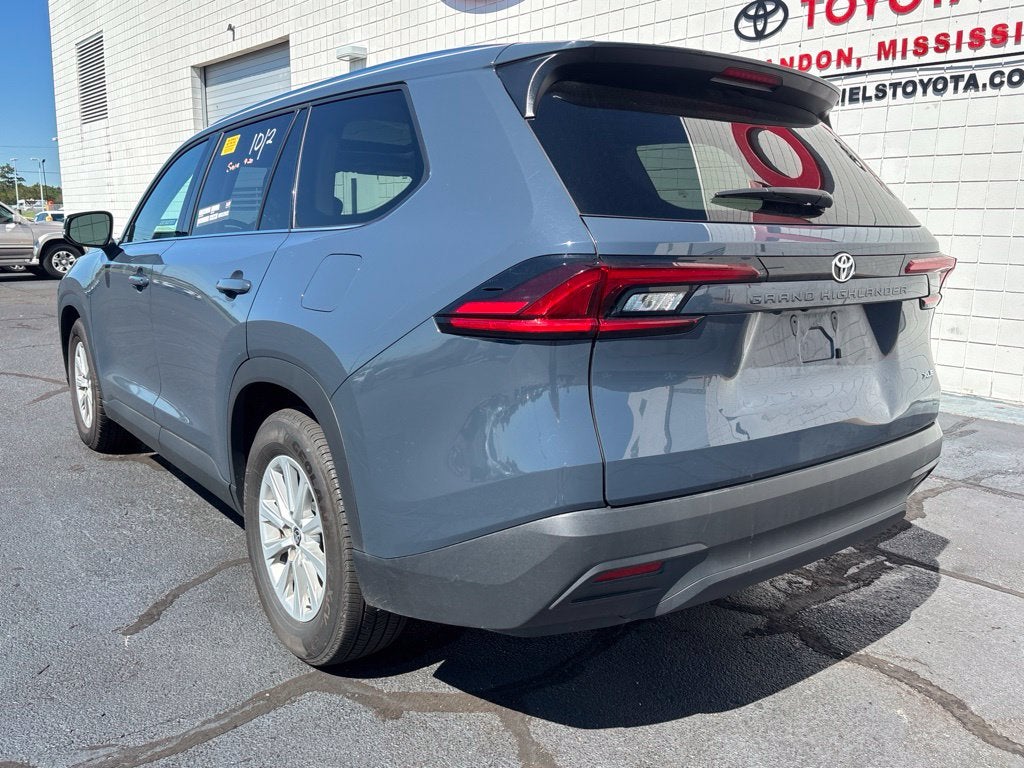 2025 Toyota Grand Highlander XLE