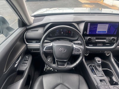 2025 Toyota Grand Highlander XLE