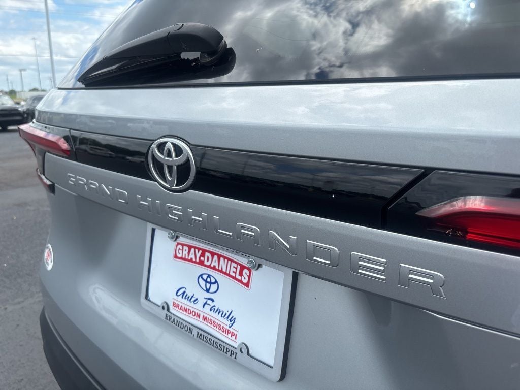 2025 Toyota Grand Highlander XLE