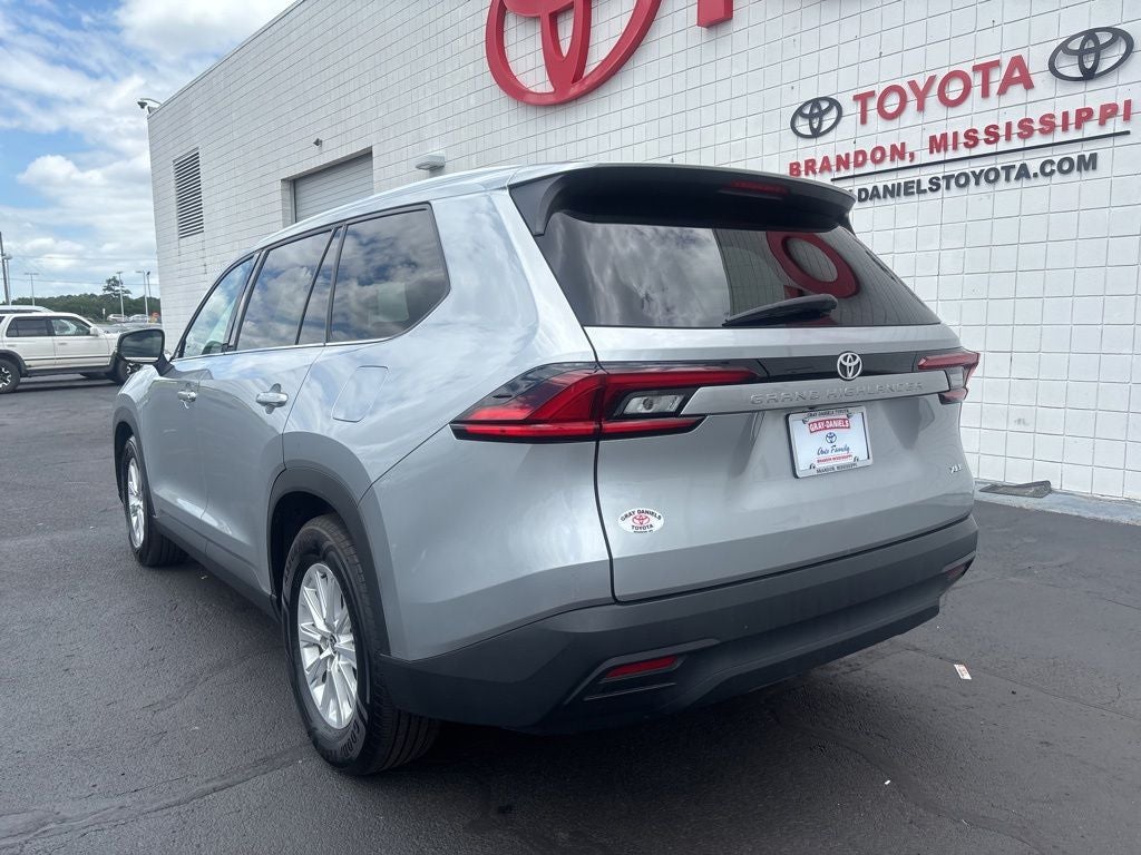 2025 Toyota Grand Highlander XLE