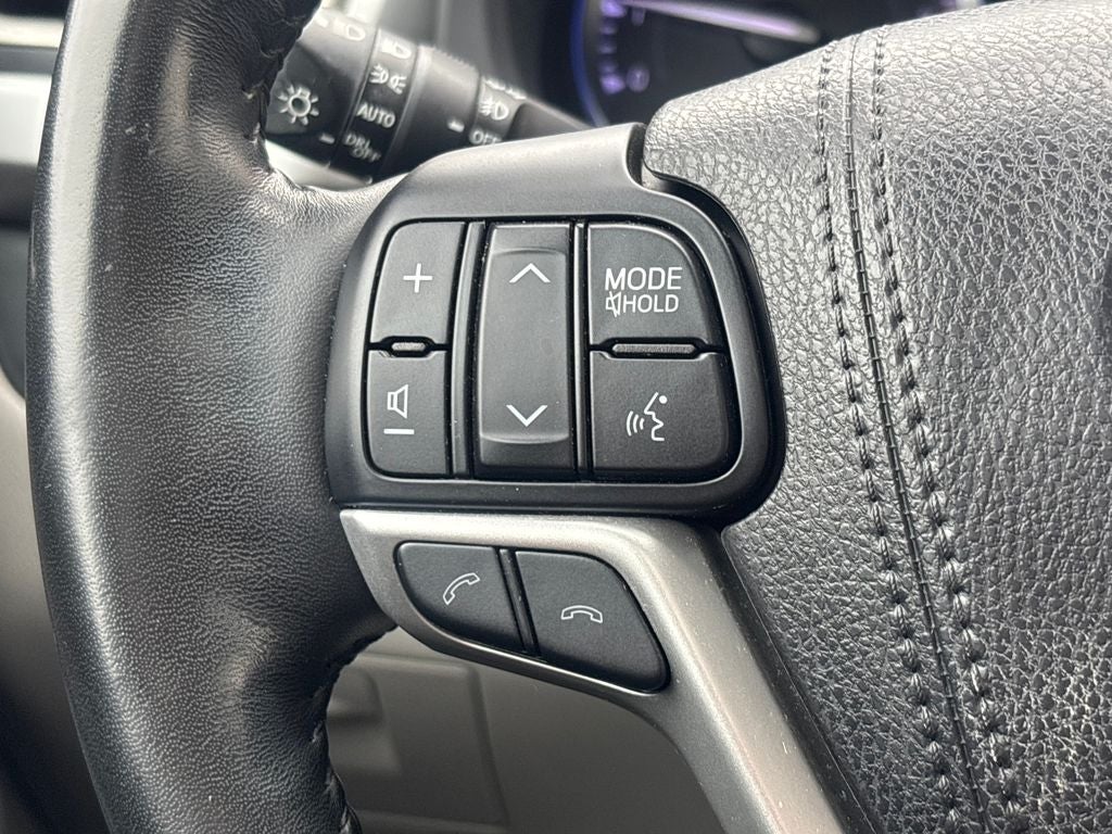 2018 Toyota Highlander Limited Platinum
