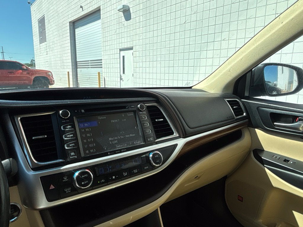 2019 Toyota Highlander Limited Platinum