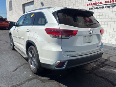 2019 Toyota Highlander Limited Platinum