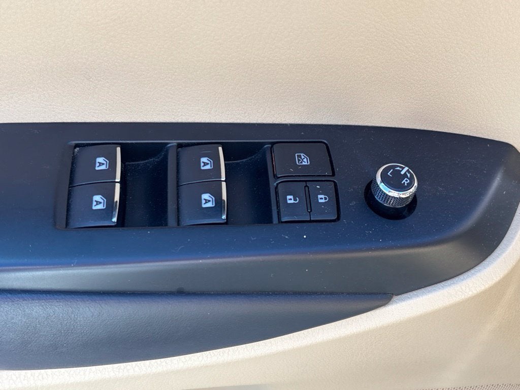 2019 Toyota Highlander Limited Platinum