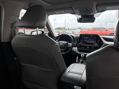 2022 Toyota Highlander XLE