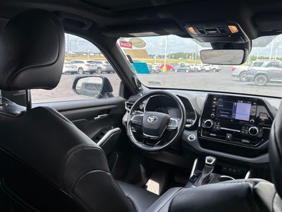 2021 Toyota Highlander XSE
