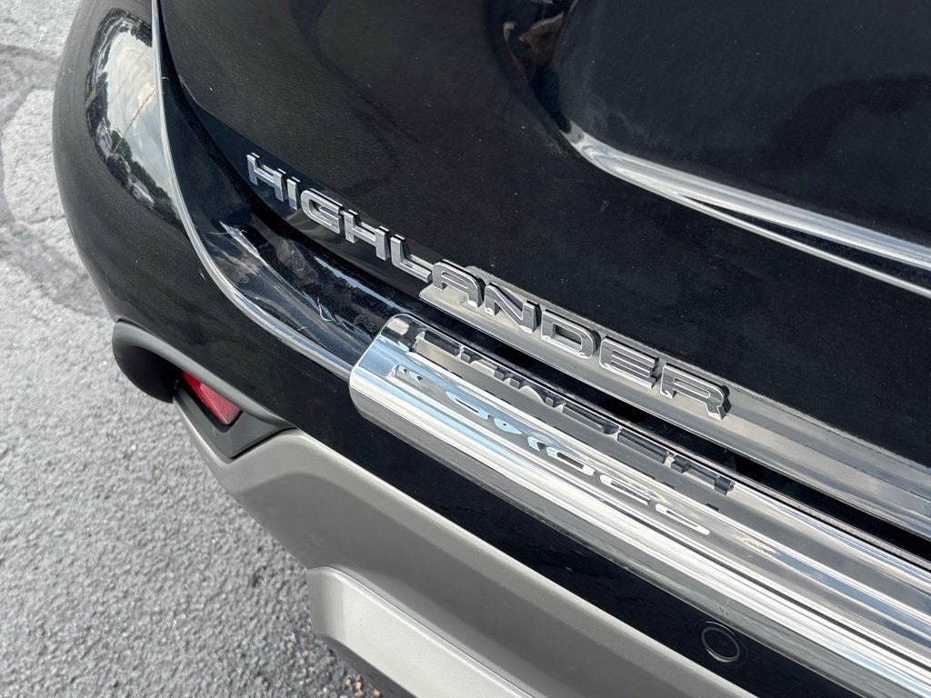 2025 Toyota Highlander Platinum