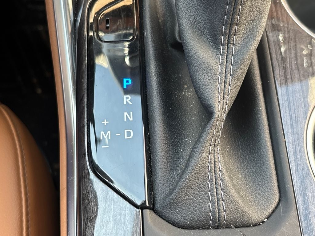 2025 Toyota Highlander Base