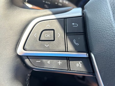 2025 Toyota Highlander Base