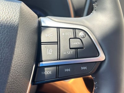 2025 Toyota Highlander Base