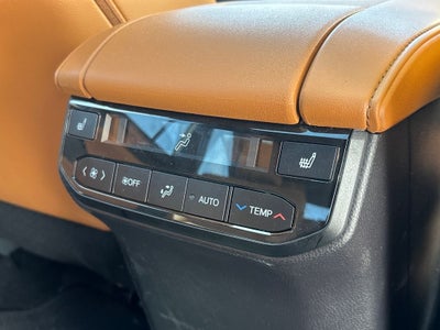 2025 Toyota Highlander Base