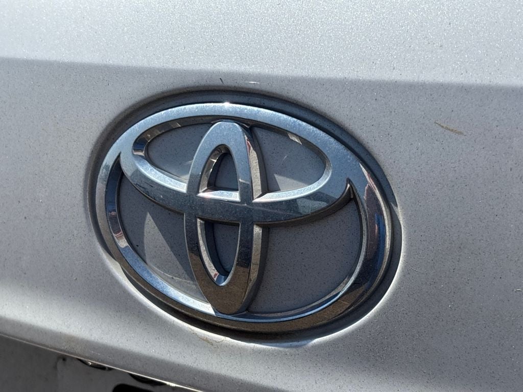 2025 Toyota Highlander Base