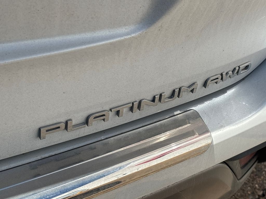 2025 Toyota Highlander Base