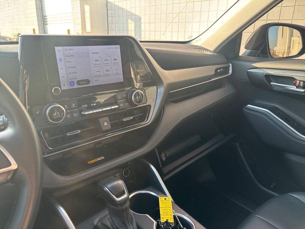 2023 Toyota Highlander XLE