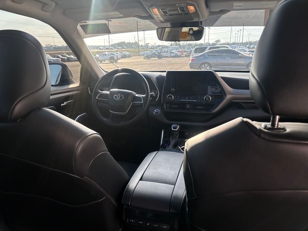2023 Toyota Highlander XLE