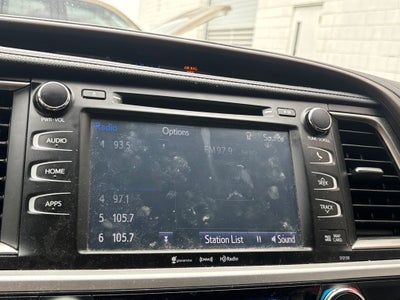 2016 Toyota Highlander XLE V6