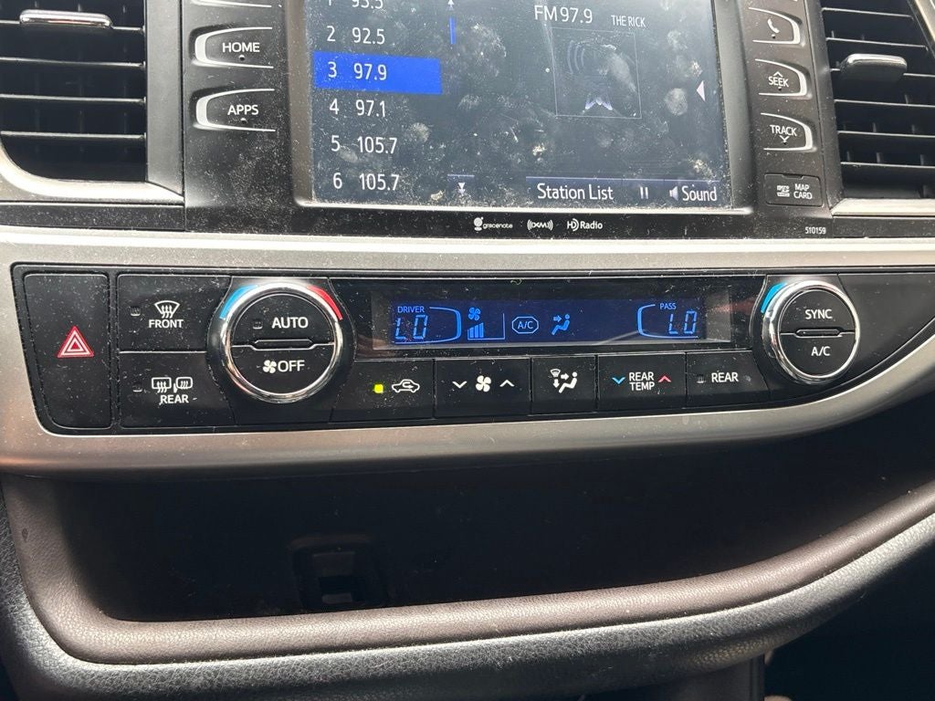 2016 Toyota Highlander XLE V6